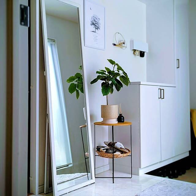 「隠す×見せるのメリハリでつくる、視線が抜ける軽やかな住まい」 by kumijiさん