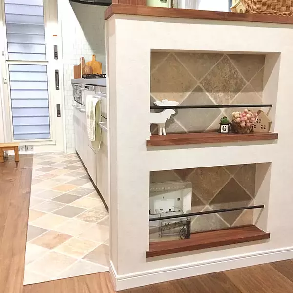 「床だけじゃない♡クッションフロアのDIY活用アイデア7選」の画像