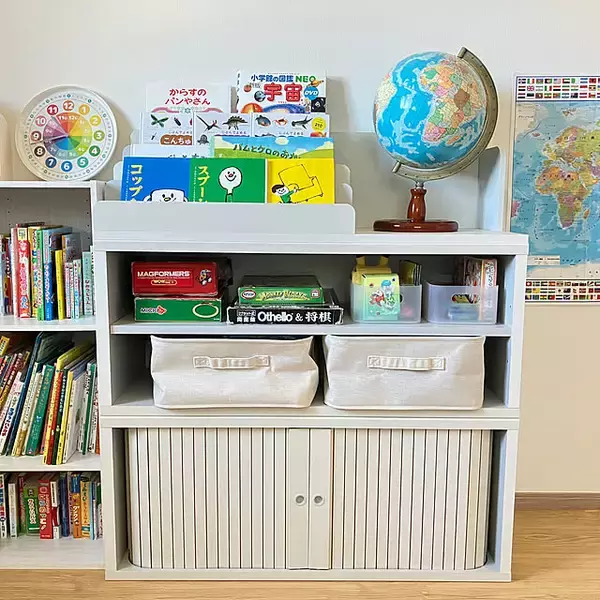 「成長に合わせた子ども部屋収納のアイディア☆おもちゃから学習道具まで使いやすい工夫」の画像