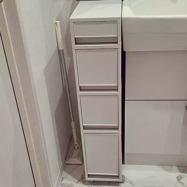 「動く収納が最強だった！無印良品のキャスターを付けている収納実例6選」の画像