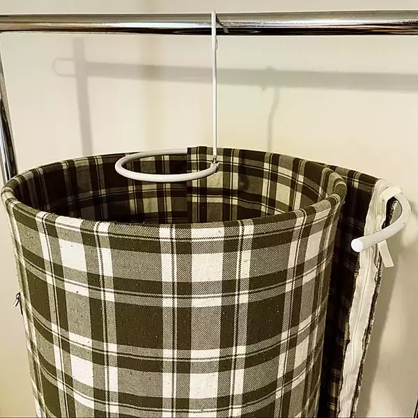 「洗濯から干すまでのプチストレスを解消！100均の洗濯用品6選」の画像