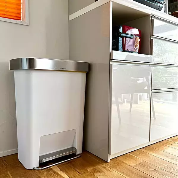 「上品なクールさと快適な使い心地を日常に。simplehumanのおすすめアイテム」の画像