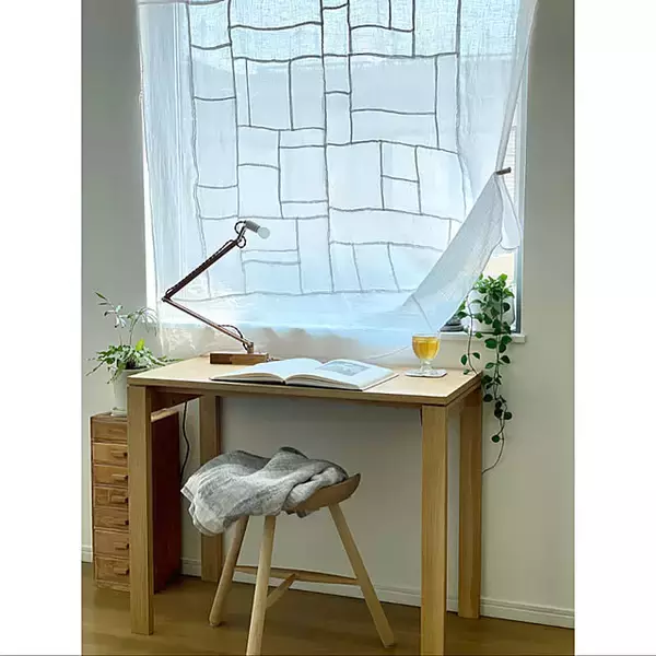 「自分好みにお部屋を彩る♪カーテンとして使えるアイテム7選」の画像