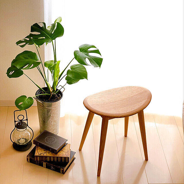 座り心地が良くてデザインもお気に入り♡一つは欲しい丸型スツール特集