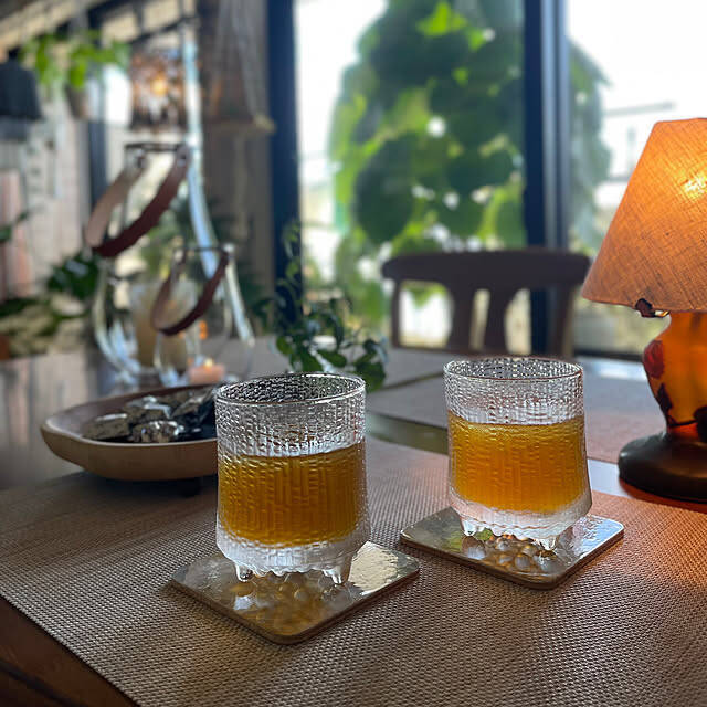 心豊かな北欧の暮らしを楽しむ。美しくて日常使いもしやすい、イッタラのガラスアイテム特集