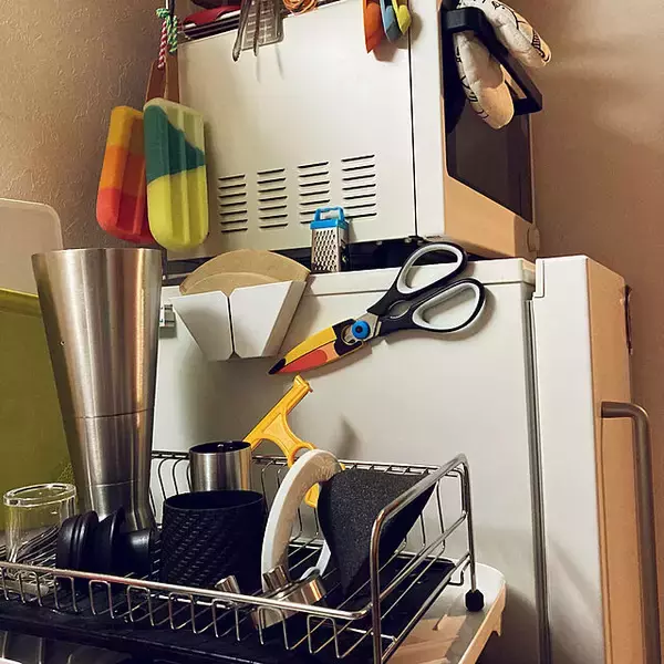 「スタイリッシュでコンパクト！手挽きコーヒーミルで至福のカフェタイム」の画像