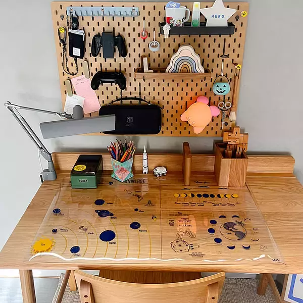 「有効ボードを自分好みにカスタマイズ！IKEAのSKÅDISを使った収納アイデア6選」の画像