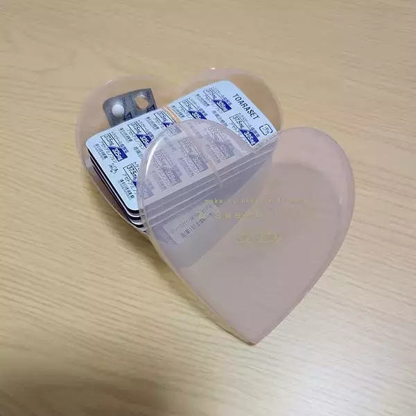 「家族みんなが使いやすい！100均グッズで叶える薬収納アイデア6選」の画像