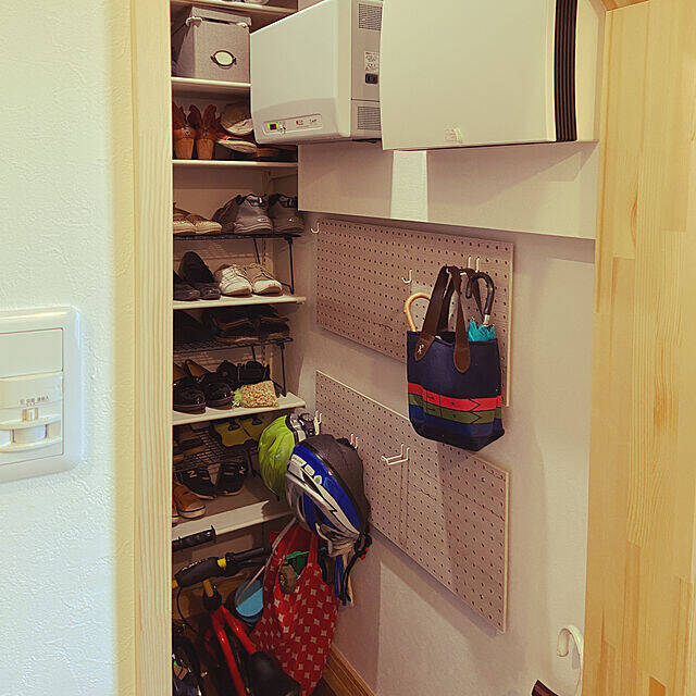 DIYでデッドスペースを有効活用☆隙間にぴったりの手作り収納