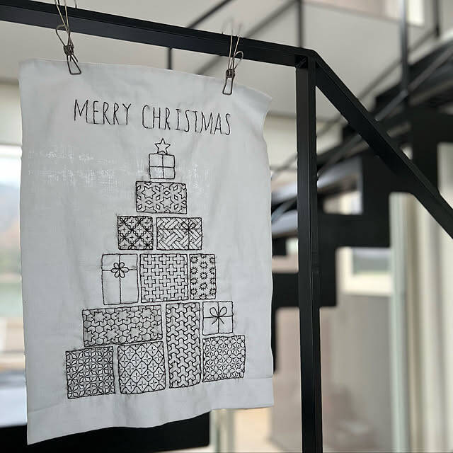 ちくちく無心で楽しめる時間を。温かみも感じられる刺し子刺繍の作品集