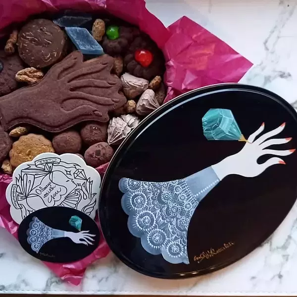 「【みんなが選んだ！】捨てられないほど可愛い♪インテリアにもなるクッキー缶6選」の画像