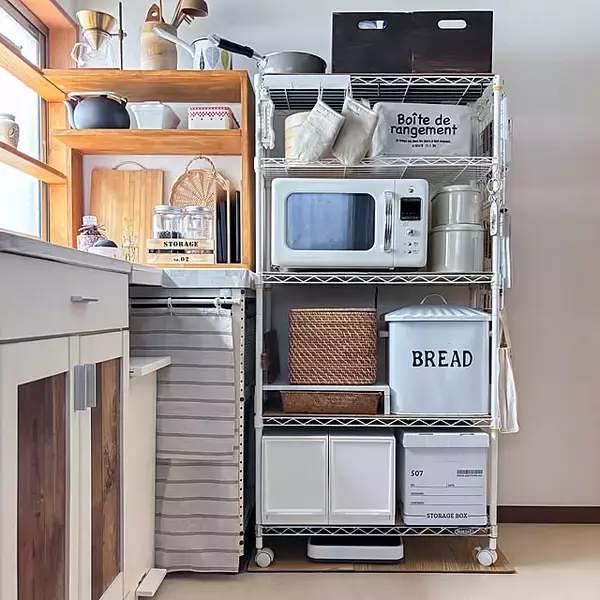 「家中で大活躍！おうちが整うスチールラックの便利な活用法6選」の画像