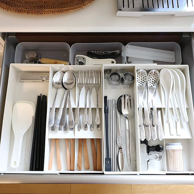 ごちゃつかず、すっきり見える収納法が見つかる！カトラリーの収納アイデア6選