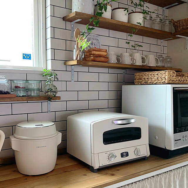 「DIY×グリーンで自分らしく♪作ることを楽しむ、ボタニカルなキッチン」 by yumimaruさん