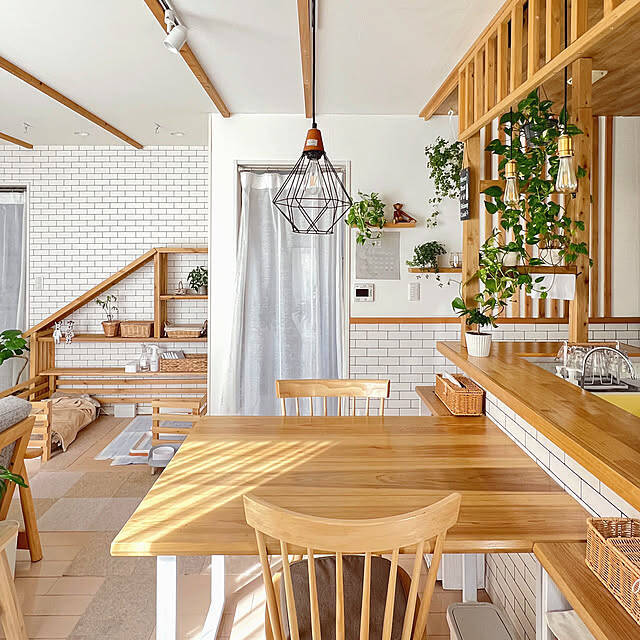 「DIY×グリーンで自分らしく♪作ることを楽しむ、ボタニカルなキッチン」 by yumimaruさん