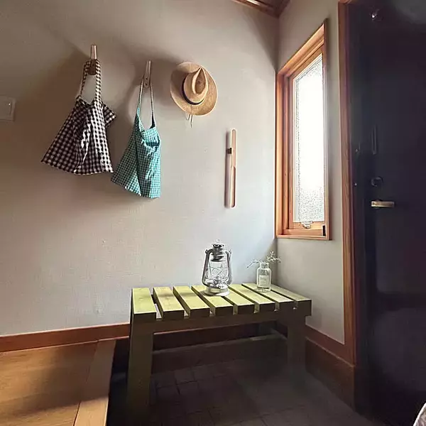 「お部屋の整理にひと工夫♪使いやすくて片付けやすいワンアクション収納のアイデア6選」の画像