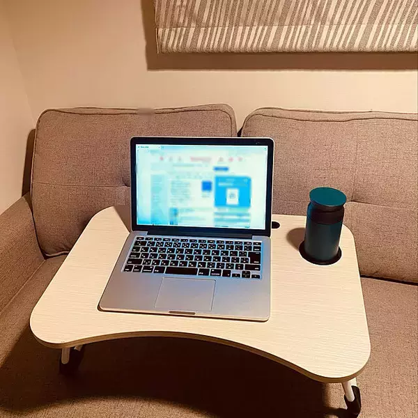 「RoomClipショッピングで買える！コンパクトなテーブル集めました」の画像