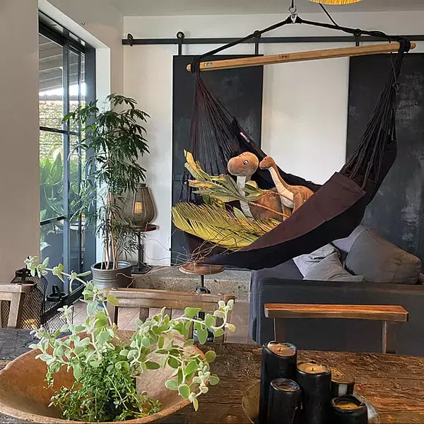 「お家でゆらゆらリラックスできる♪LA SIESTAのハンモックチェア」の画像