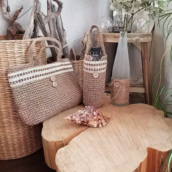 「手軽にナチュラル空間を作る！100均の麻ひもを使った実例アイデア」の画像