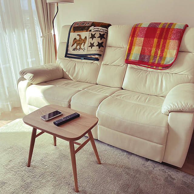 座るだけじゃない！無印良品のスツールで叶える収納とインテリアの実例をご紹介