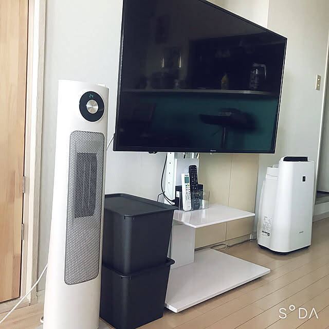 テレビ周りをスッキリ収納するのに役立つ☆ダイソーの便利アイテム特集