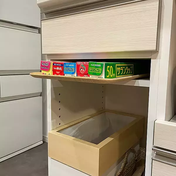 家事のプチストレス解消！取り出しやすくて片付けやすいラップ収納のアイデア6選