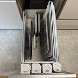 「家事のプチストレス解消！取り出しやすくて片付けやすいラップ収納のアイデア6選」の画像2