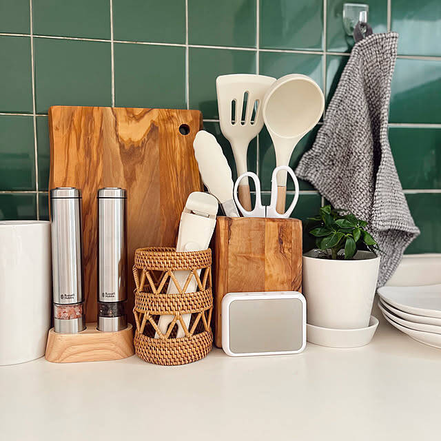 使いにくい収納とはもうお別れ！美しく使いやすい調理器具収納アイデアをご紹介