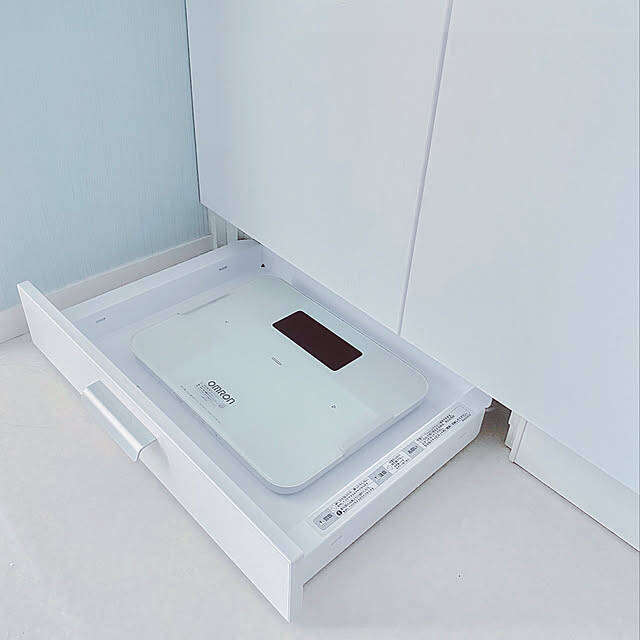 省スペースで出し入れラクチン、すぐに測定できる！ストレスフリーな体重計の収納アイデア