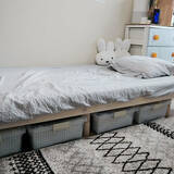 「おうちの収納場所が足りない方必見！デッドスペースを賢く利用したベッド下収納」の画像3