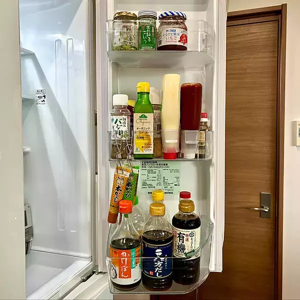 「庫内を無駄なくフル活用できる♪セリアの冷蔵庫収納6選」の画像