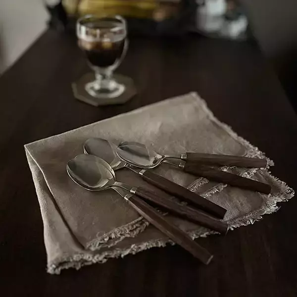 「「ヴィンテージ家具と余白で魅せる、優しく落ち着いた住まい」 by eruさん」の画像