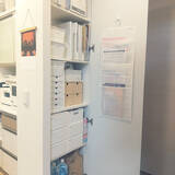 「生活感をまるっと隠して美しさをキープ！100均アイテムでつくる扉裏収納」の画像6