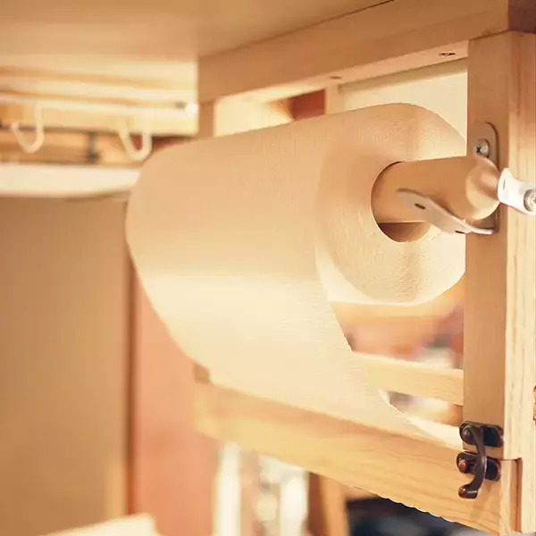 「蝶番・取っ手・留め金などを活用したDIYに挑戦！実用的なDIY作品集」の画像