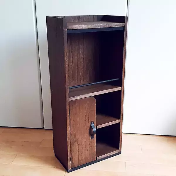 「蝶番・取っ手・留め金などを活用したDIYに挑戦！実用的なDIY作品集」の画像