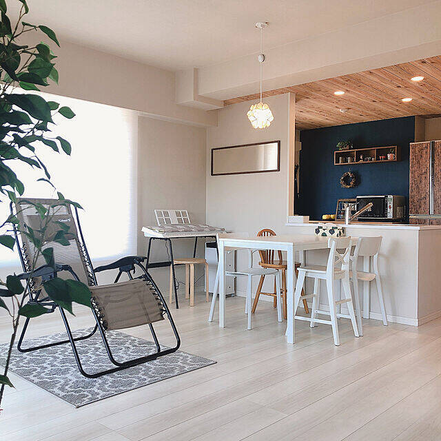 おうちピクニックを楽しむ！コールマンの折りたたみチェア&テーブル