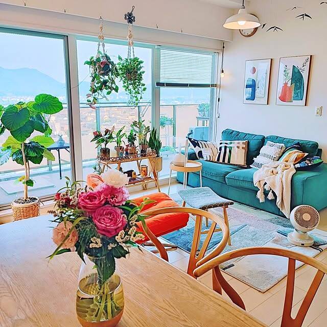 植物を取り入れてコーディネートを楽しもう♪ボタニカルテイストの実例集