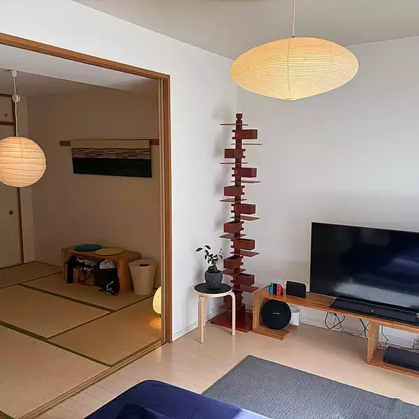 「空間を一体化して広々使える！リビングと隣接した和室の実例6選」の画像