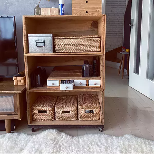 「お気に入り棚が100均で叶う！今すぐ作りたくなっちゃうDIYアイデア」の画像