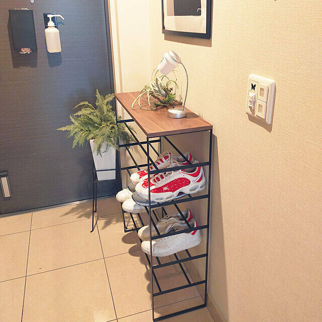 脱ぎっぱなしを解消！スッキリ片付くシューズラック＆スリッパラック