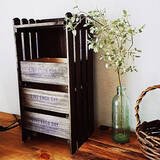 「アイデアしだいで自由自在！自分好みのインテリアがつくれる100均のすのこを活用したDIY実例」の画像5