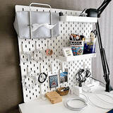 「浮かせてすっきり＆インテリアにもなじむ♪IKEAの有孔ボード「スコーディス」を活用した収納実例集」の画像1