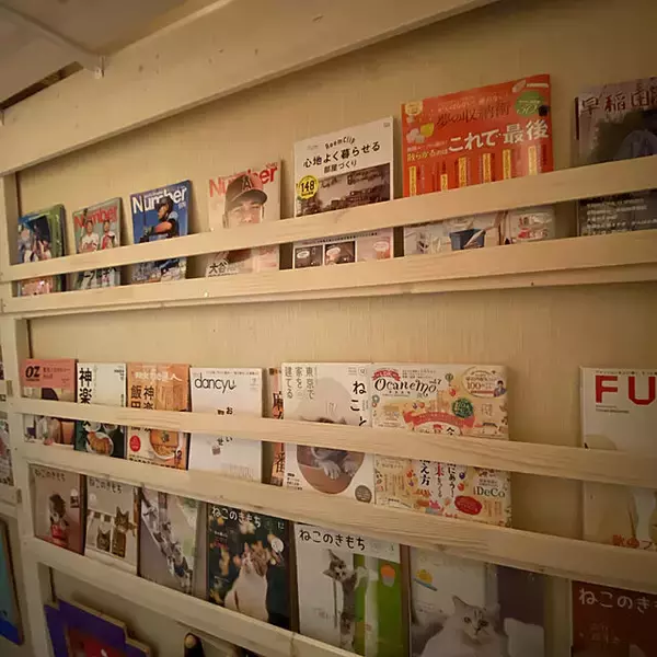 「お気に入りの空間を演出♪マガジンラックのDIYアイデア集」の画像
