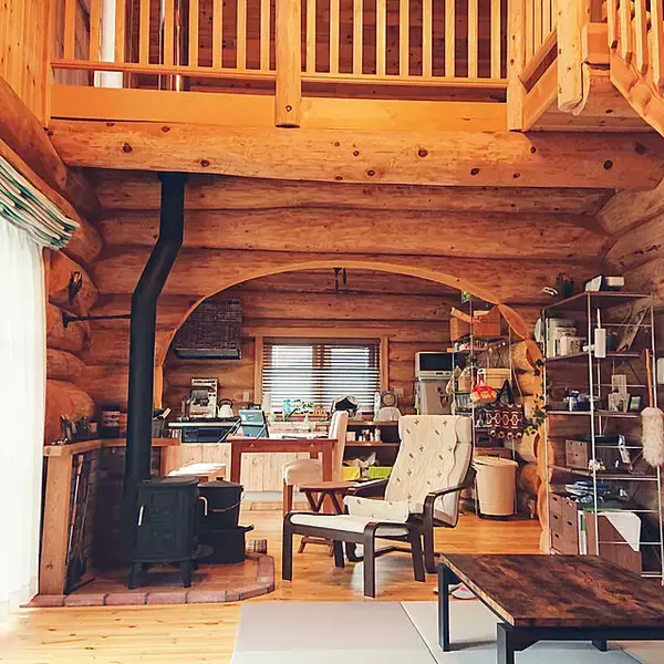 「理想の空間を実現。ぬくもりと表情が魅力的な木のおうち10選」の画像