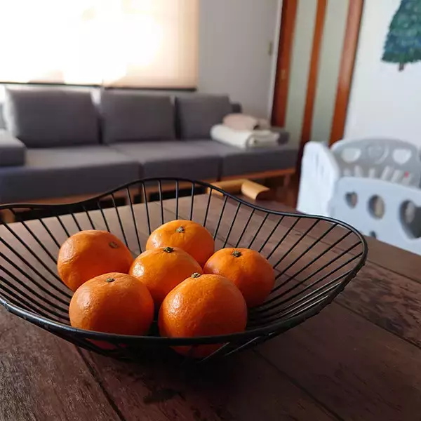 「収納もインテリアもおまかせ！リビングで使いたいダイソーアイテム」の画像