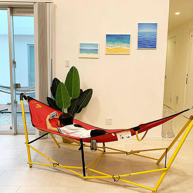 心地よい揺れに思いきり癒される♡おうち時間の充実におすすめのハンモック