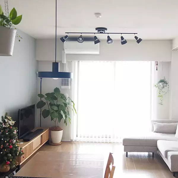 「少しでも余裕を感じられる空間で、心地よい日常を。お部屋を広く見せるための工夫10選」の画像