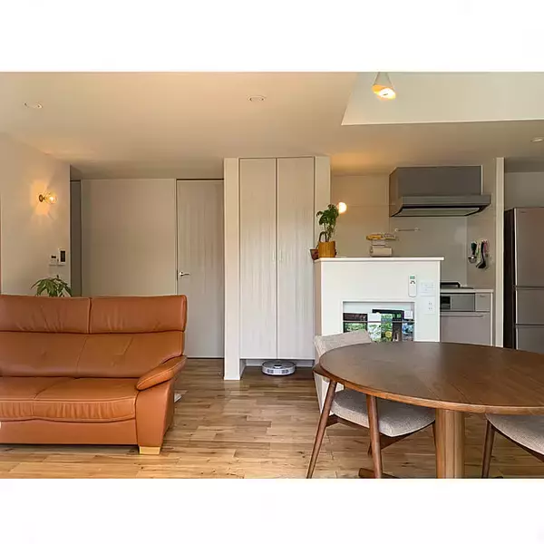 「少しでも余裕を感じられる空間で、心地よい日常を。お部屋を広く見せるための工夫10選」の画像