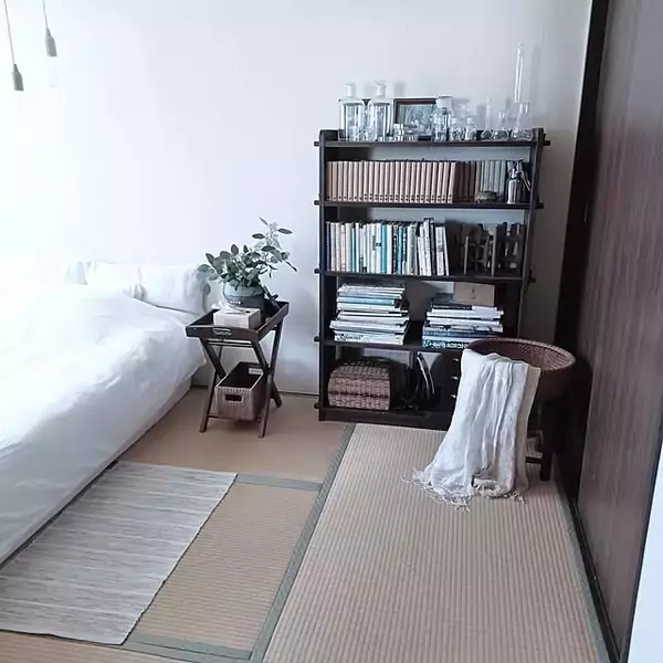 「あらゆるお部屋にマッチする！今こそ見直したいローベッドの魅力とバリエーションをご紹介」の画像