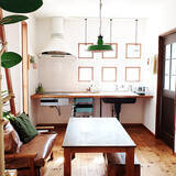 「なつかしさとほっこり感を両立！カラフル＆シンプルな70年代風のインテリア」の画像5